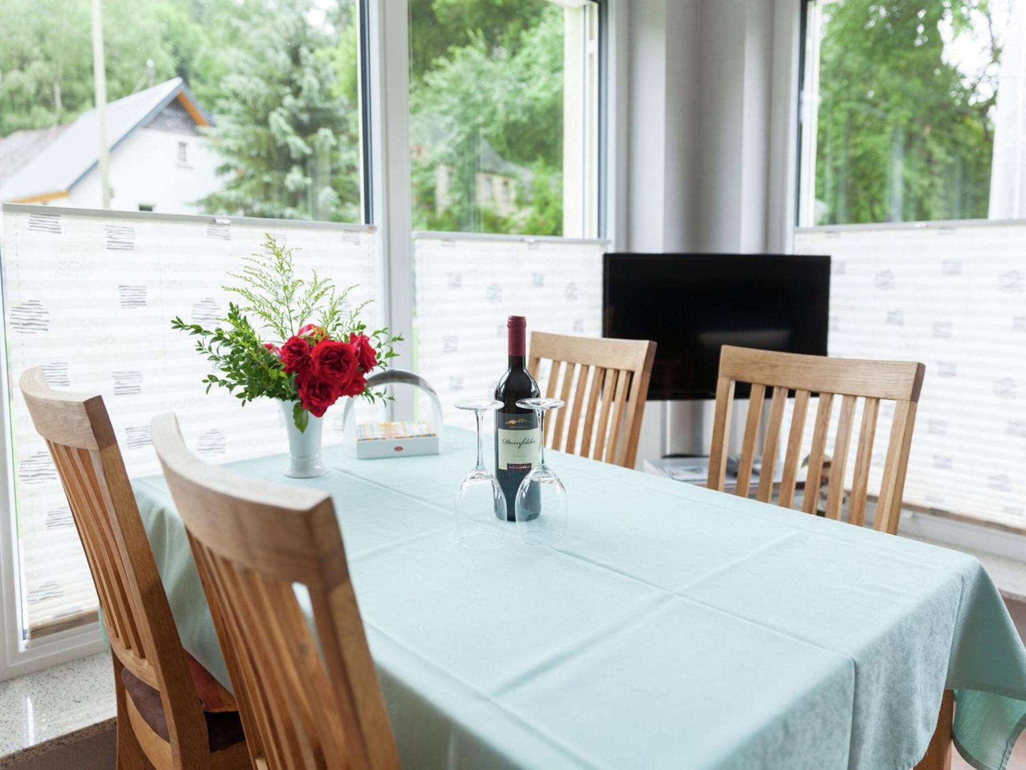 Apartment With Terrace And View Merschbach Luaran gambar