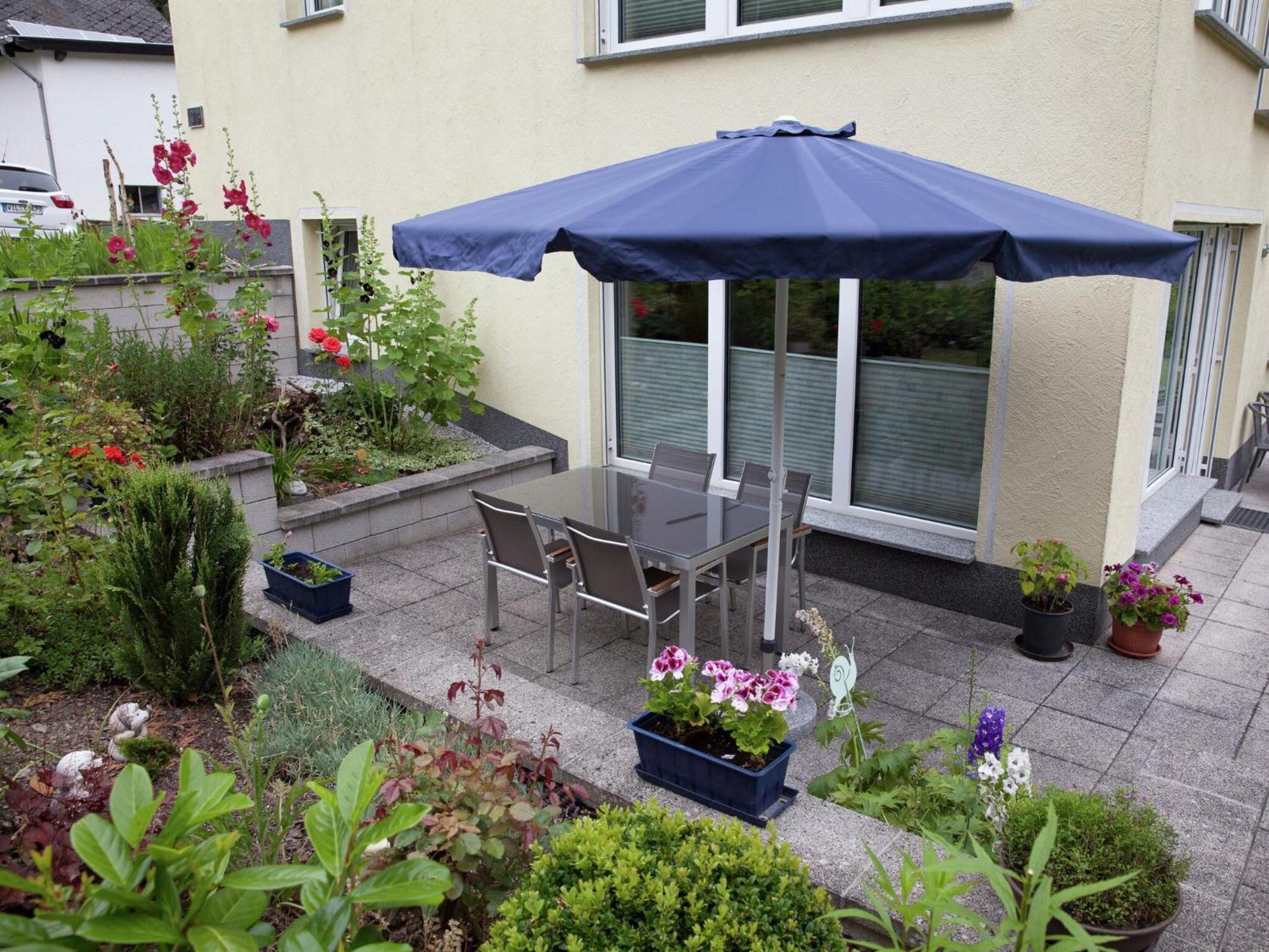 Apartment With Terrace And View Merschbach Luaran gambar